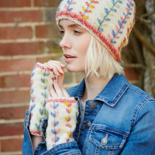 Kylemore Cream Handwarmer Fashion Pachamama Ltd