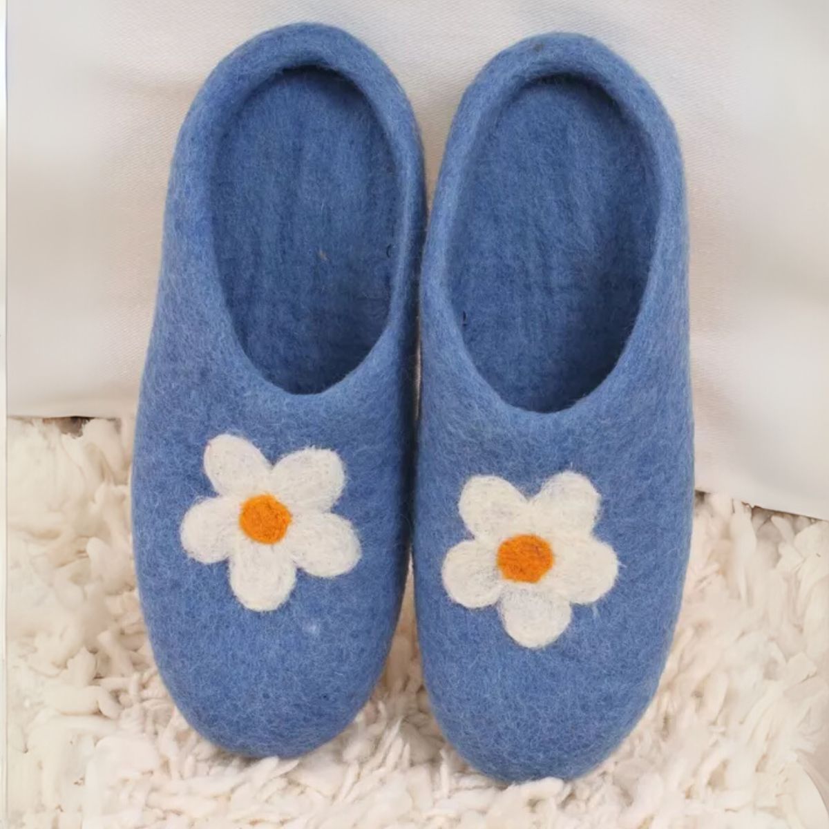 Daisy Slippers EU 38- 39 Fashion & Accessories Pachamama Ltd